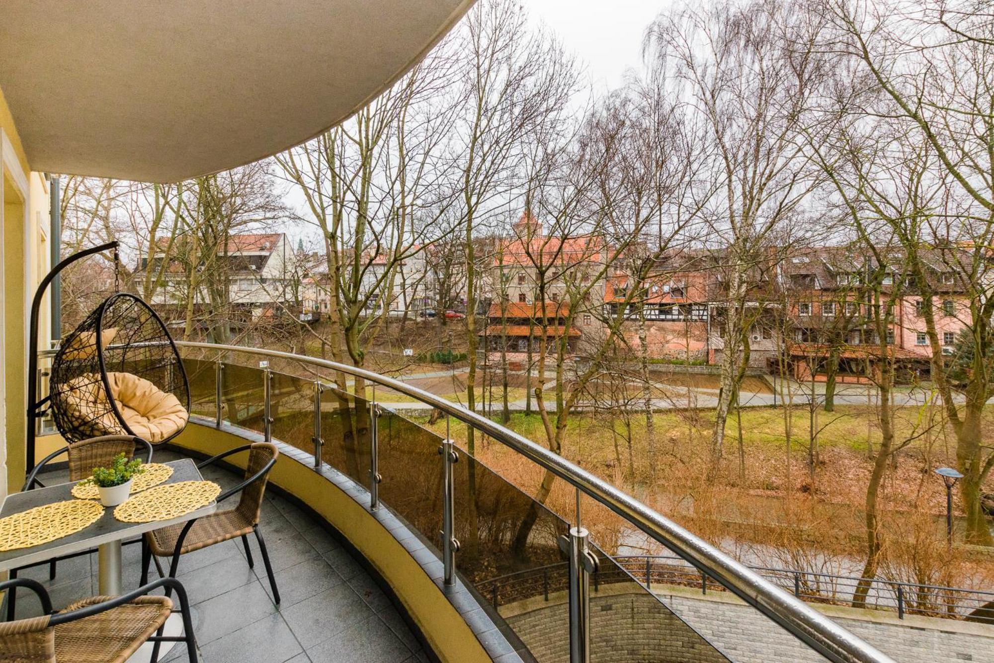 Bulwary Lyna Przy Starym Miescie Apartment